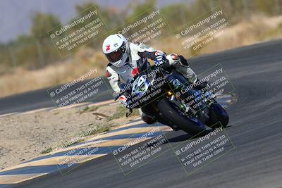 media/Mar-28-2022-Superbike Trackdays (Mon) [[b8603d0f67]]/Open Track Time/Turn 7/